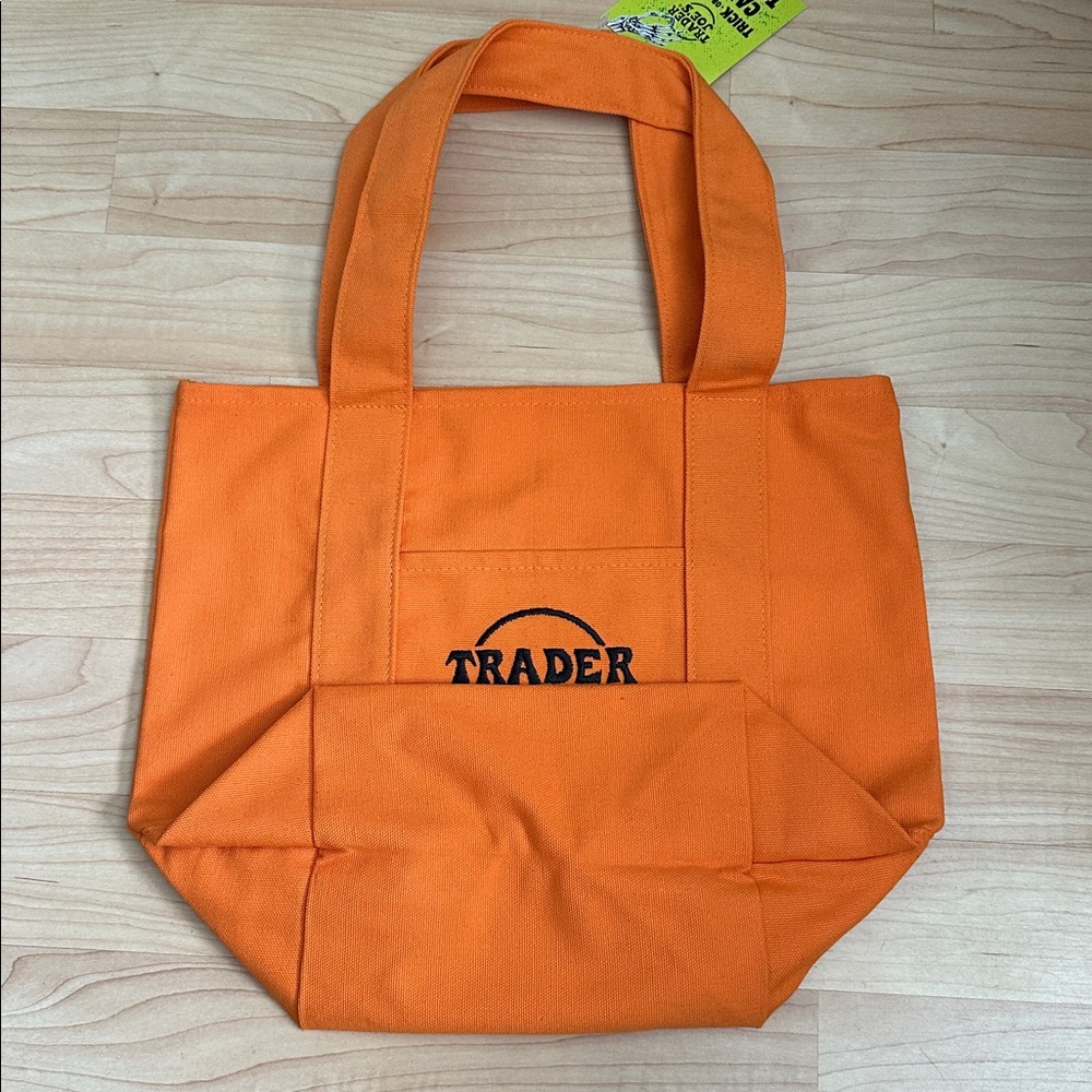 Trader Joe's Halloween Set of Four (4) Canvas Reusable Mini Tote Bags Set NWT - Picture 9 of 11